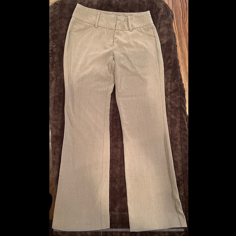 New York & Company 7th Avenue Suit Company Pants size 0 Petite